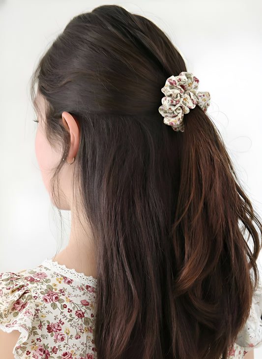 Scrunchie - Rose Blossom