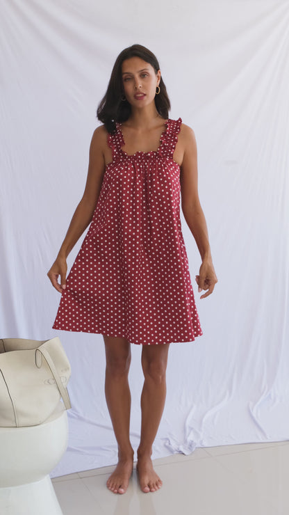 Mila Daydream Dress Red