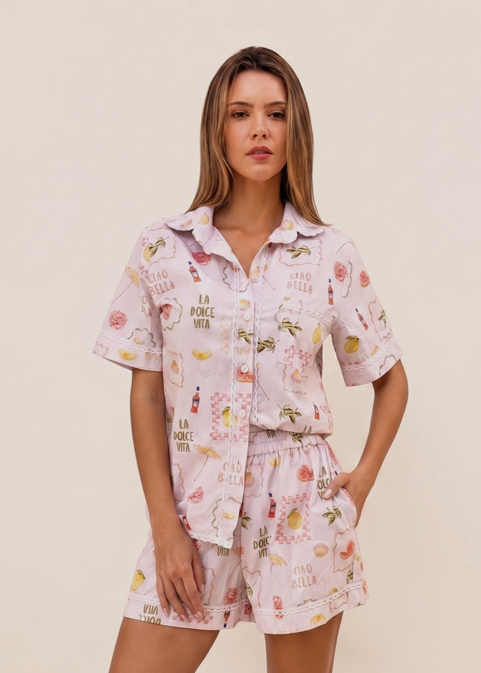 Ciao Bella Set Pink — short-sleeve shirt and shorts in the La Dolce Vita print